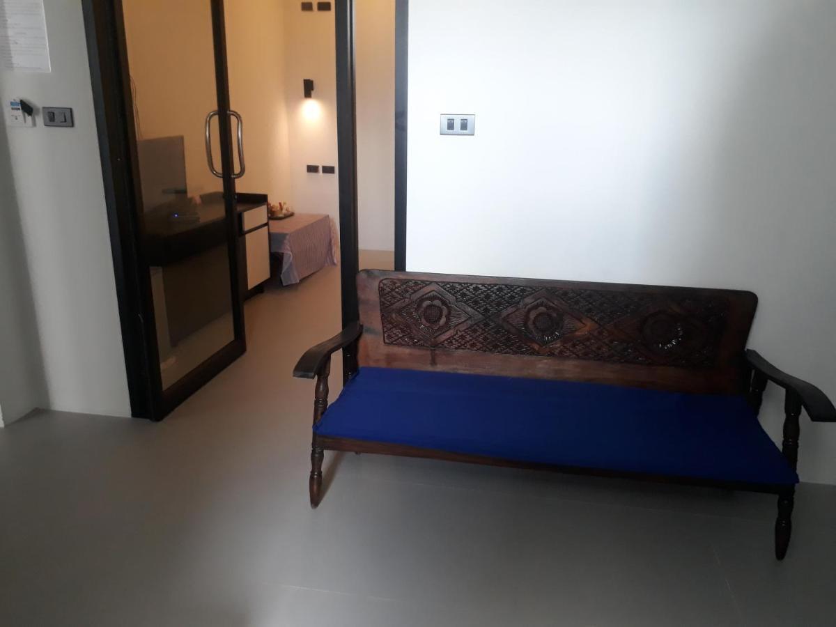 Sunset Marina Resort Bang Rak Beach  Exterior foto